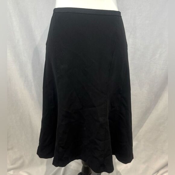 Liz Claiborne black flowy midi skirt size 4 - Picture 1 of 7